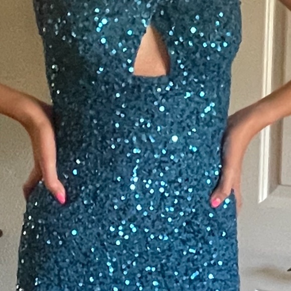 Turquoise Sequence Short Key Hole Dress- Sherri Hill - Picture 5 of 5